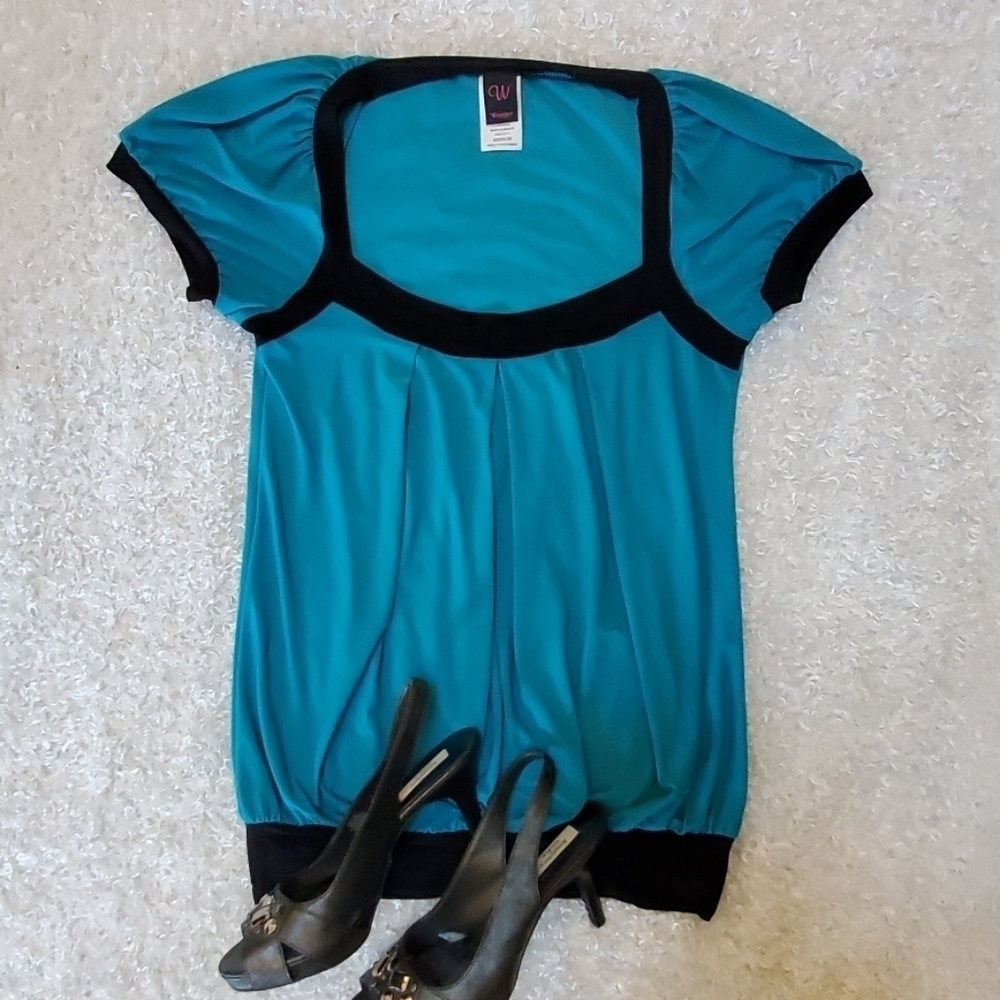 Wrapper Teal & Black Blousan Top